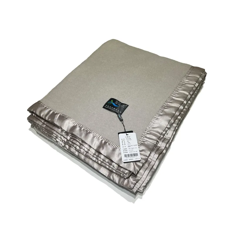 Плед “Линчжоу Сюэ” — 100% кашемир, всесезонный, утепленный, повышенной плотности 70004