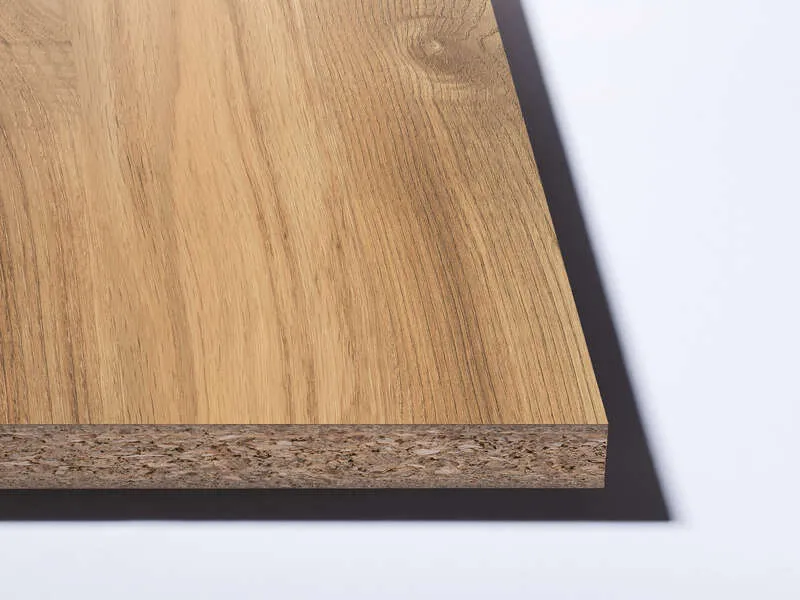 Баланс между декоративностью и производительностью: Как Ламинированная ДСП под дерево определяет современную мебель
