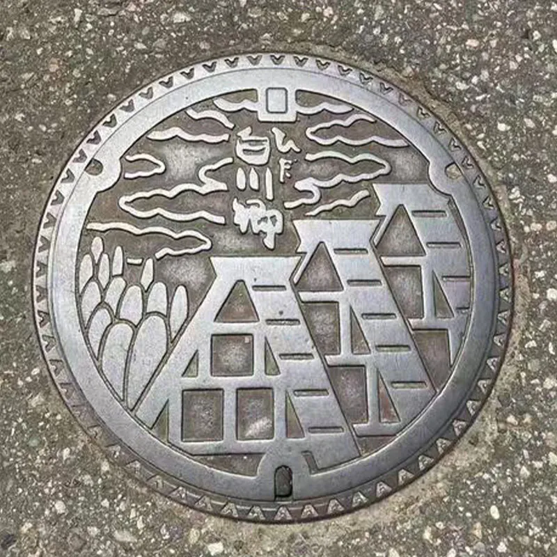 Люк из чугуна с шаровидным графитом художественной категории