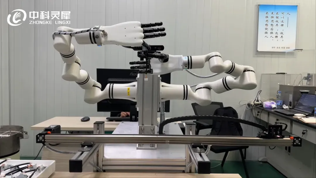 Интеллектуальная система роботизированных манипуляций для гибкого производства нестандартных деталей