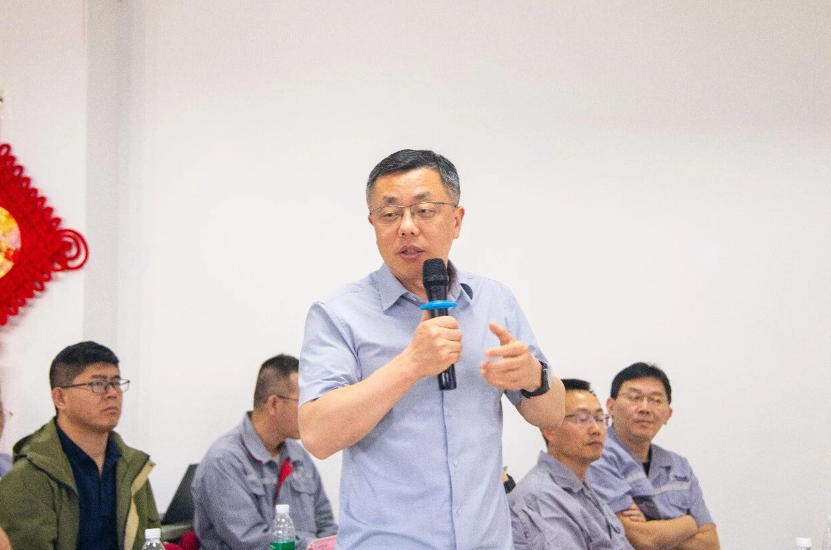 Driven by Innovation--Jianlong SCBC Holds April PMO Summary Meeting (3)