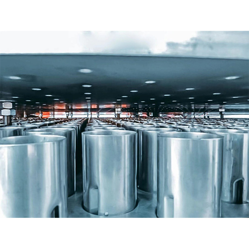 Особенности конструкции пленочных испарителей с падающим пленом, пленочных испарителей с скребковыми устройствами и других типов, факторы выбора испарителя (часть 1)