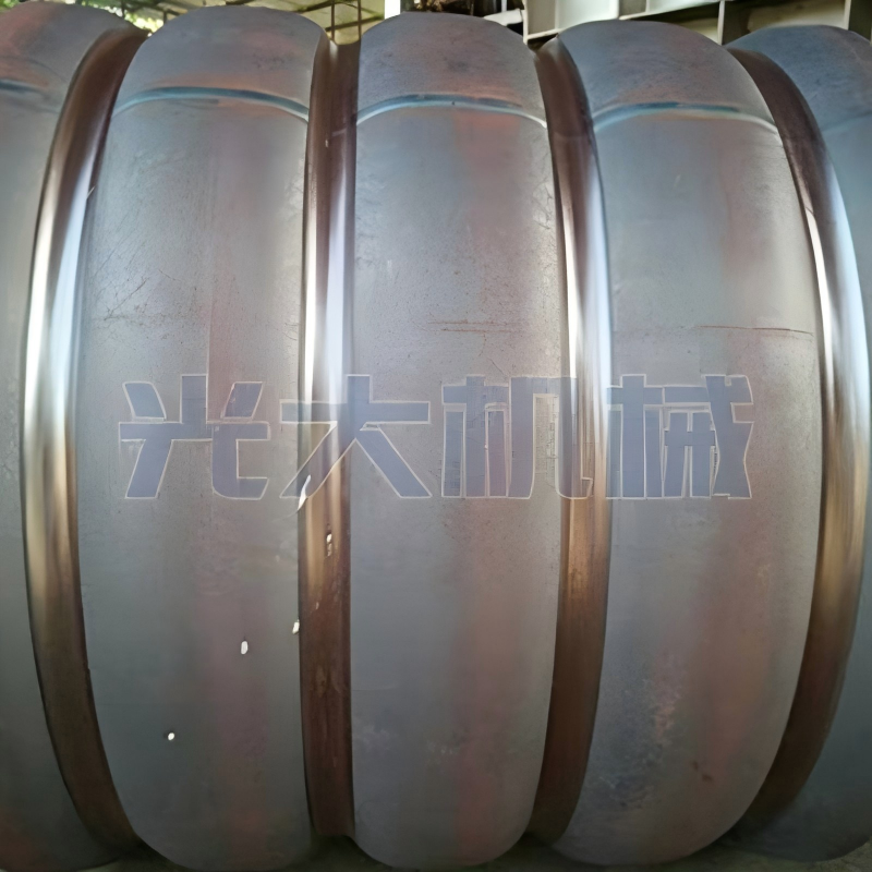 Какие меры предосторожности необходимо соблюдать при транспортировке гофрированных топковых камер?