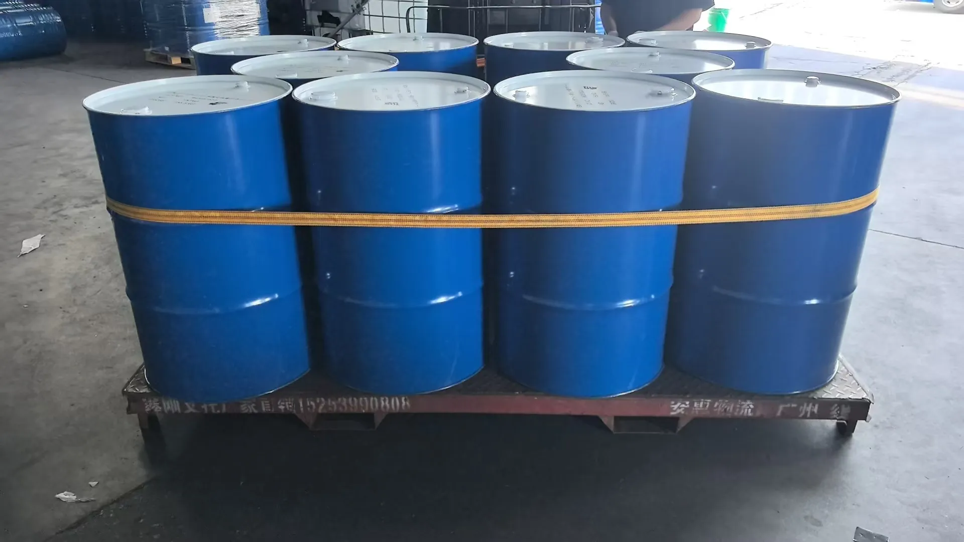 Изопарафин IPM Isopar M CAS64742-52-1 высококипящий изомерный растворитель низкозапаховый высокочистый для антикоррозии металлов пластификации резино-пластика и носителя бытовой химии