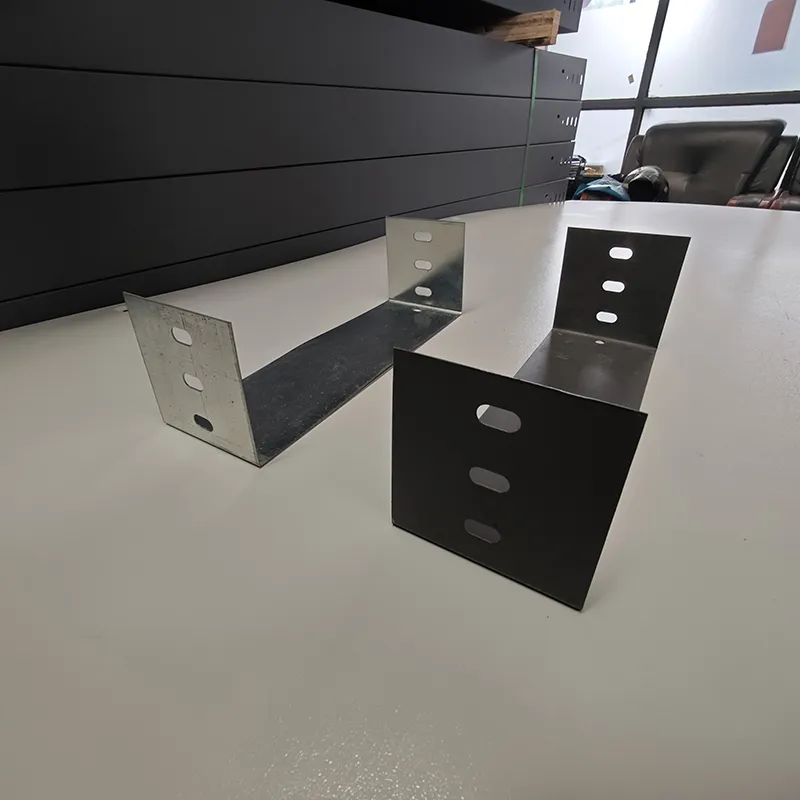 Заглушка для кабельного лотка