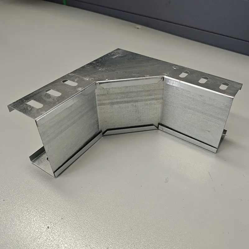 Отвод кабельного лотка на подъём