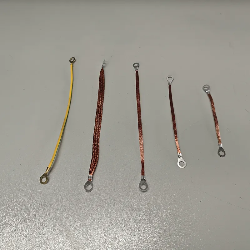 Соединительный провод для аксессуаров кабельного лотка