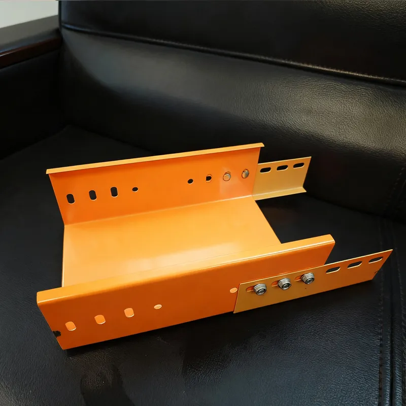 Цветной кабельный лоток