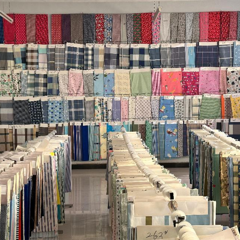 Xingtai Haoche New Material Technology Co., Ltd: Сосредоточьтесь на печати и окрашивании тканей, создавая высокое качество и экономически эффективный выбор.