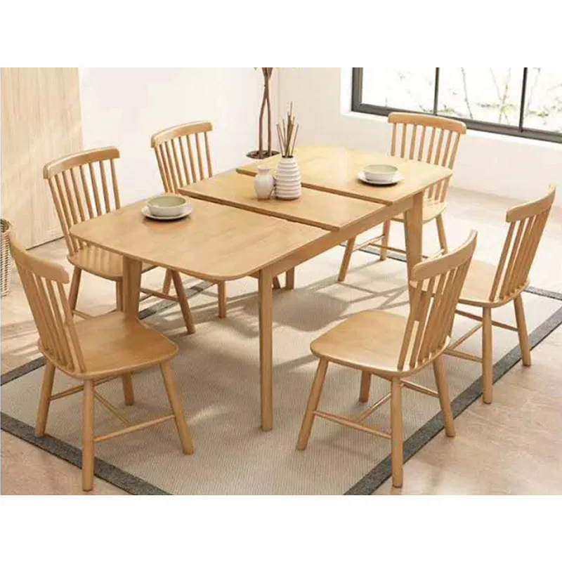 Обеденный стол и стулья