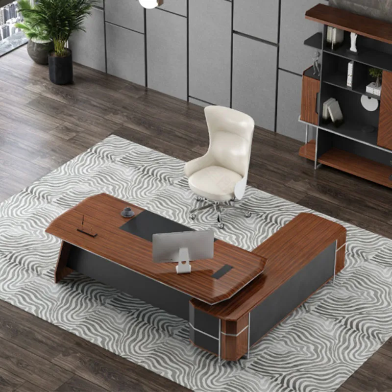 Офисный стол (модель 2)