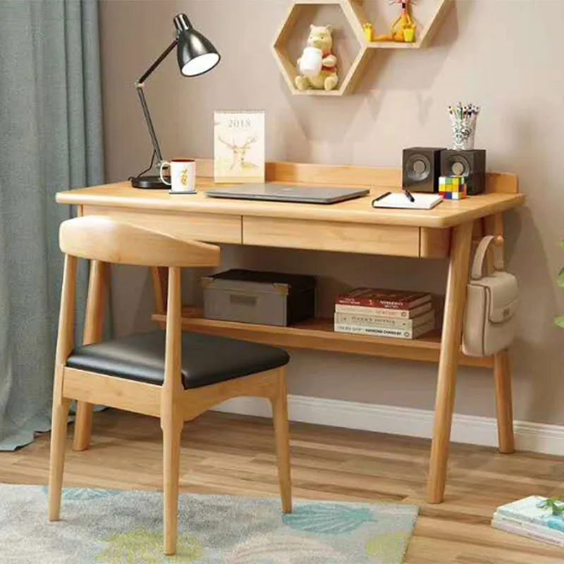 Письменный стол