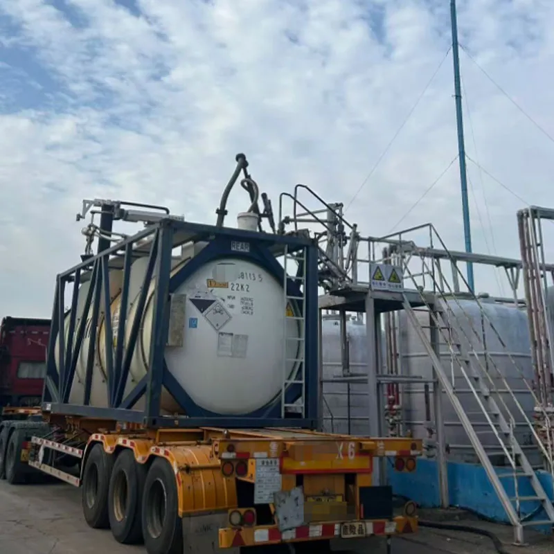 Опасность! Как правильно защищаться от смертельного фтороводорода и плавиковой кислоты