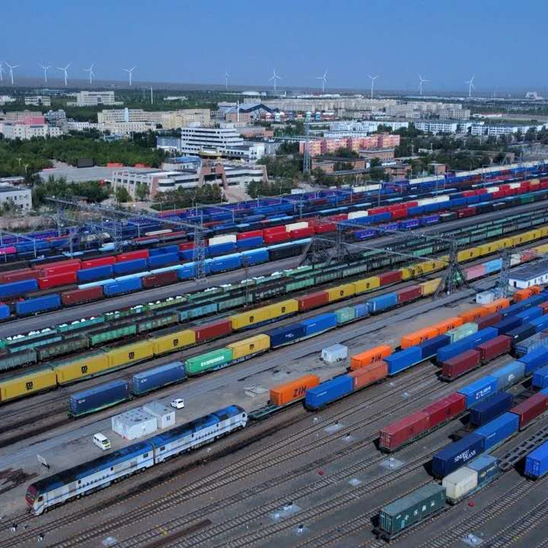 Рост перевалочных мощностей на китайско-казахстанских железнодорожных погранпереходах: в первом квартале 2026 года объём обработки контейнеров увеличился на 25%