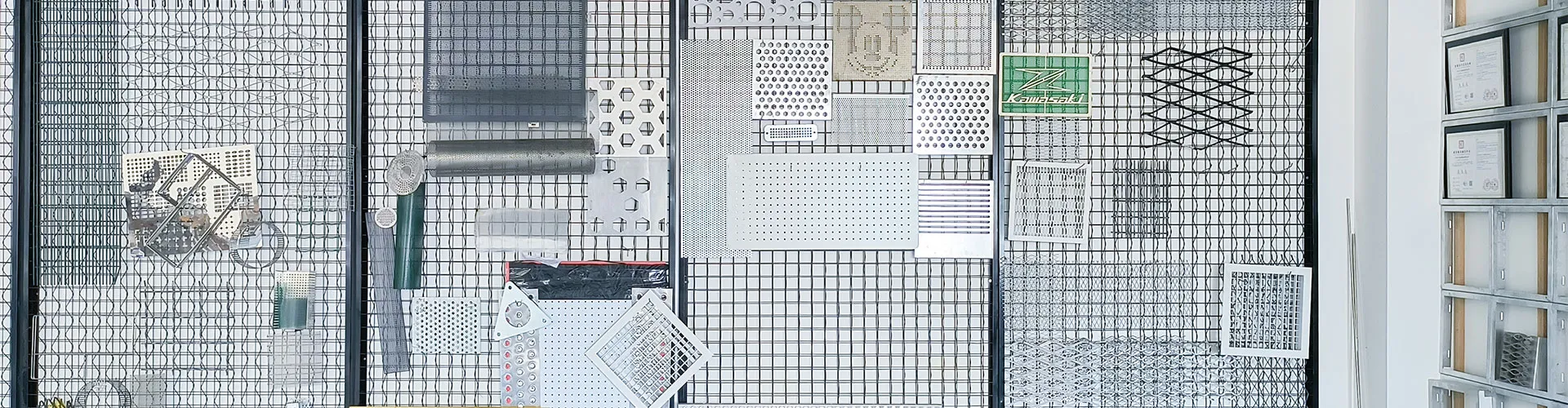 Стальная решетка с механическим замком