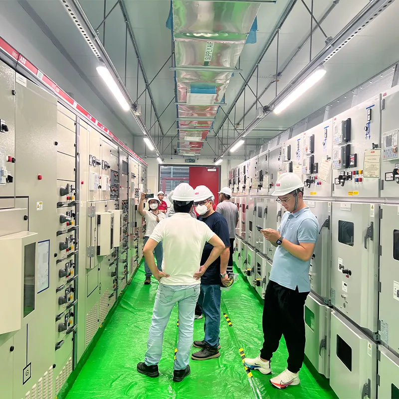 Блочно-модульное здание электротехнического назначения для нефтепромыслового проекта 21000×5500×4350 мм
