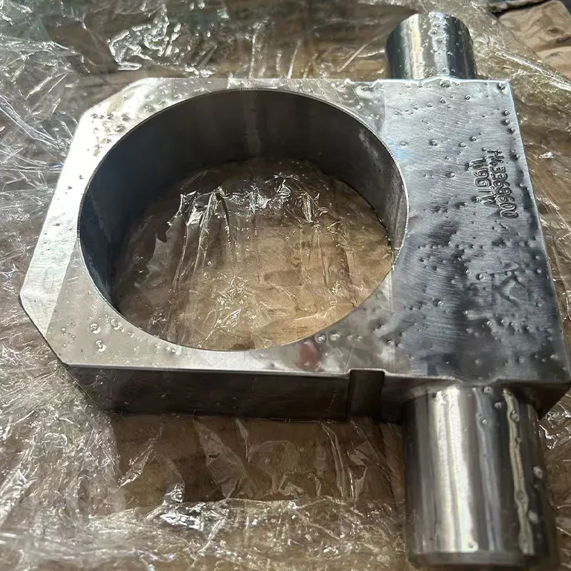 Поковка большой сегментной детали