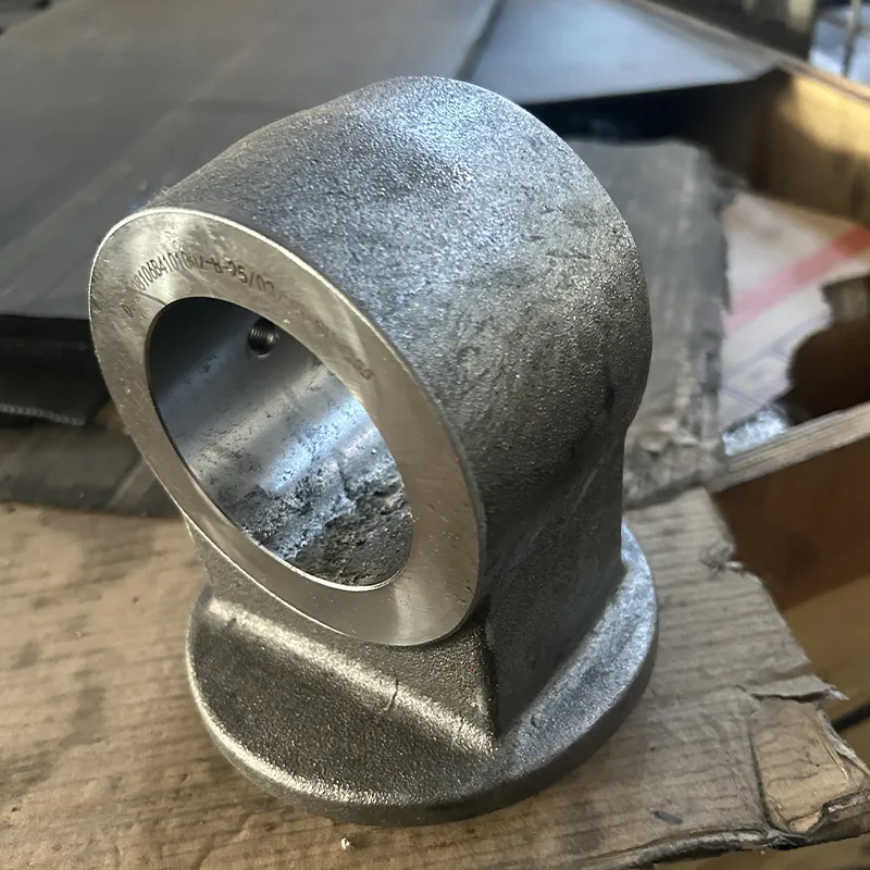 Поковка основания с проушиной