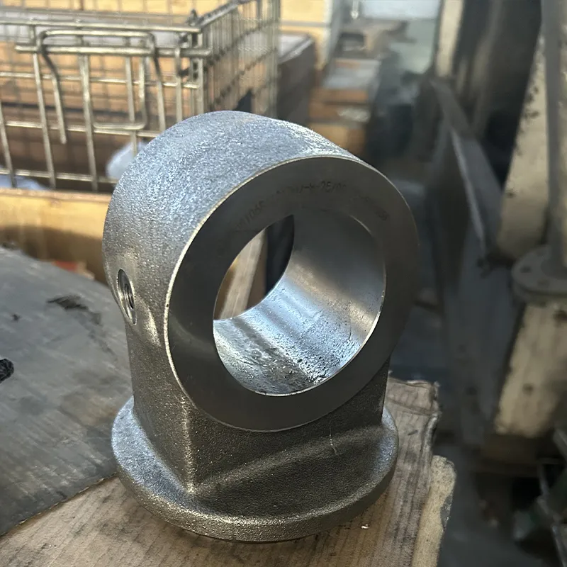 Поковка основания с проушиной