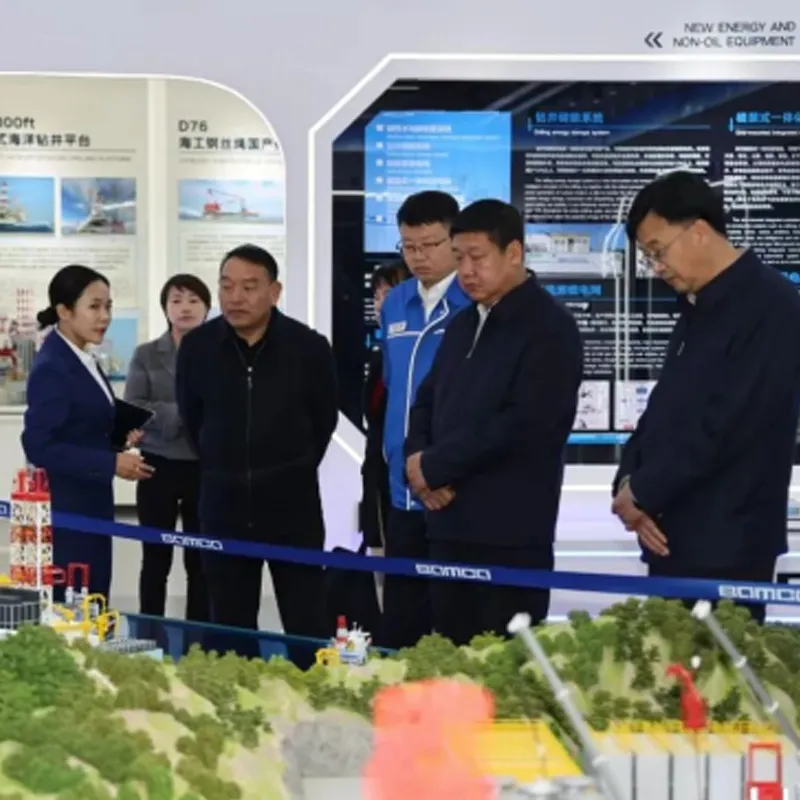 Лю Хундун, генеральный директор компании Инновации Яньчуань, и его делегация посетили компанию Китайская национальная нефтяная корпорация Баоцзи Нефтяное Машиностроение Ко., Лтд. с целью проведения инспекции и обмена опытом