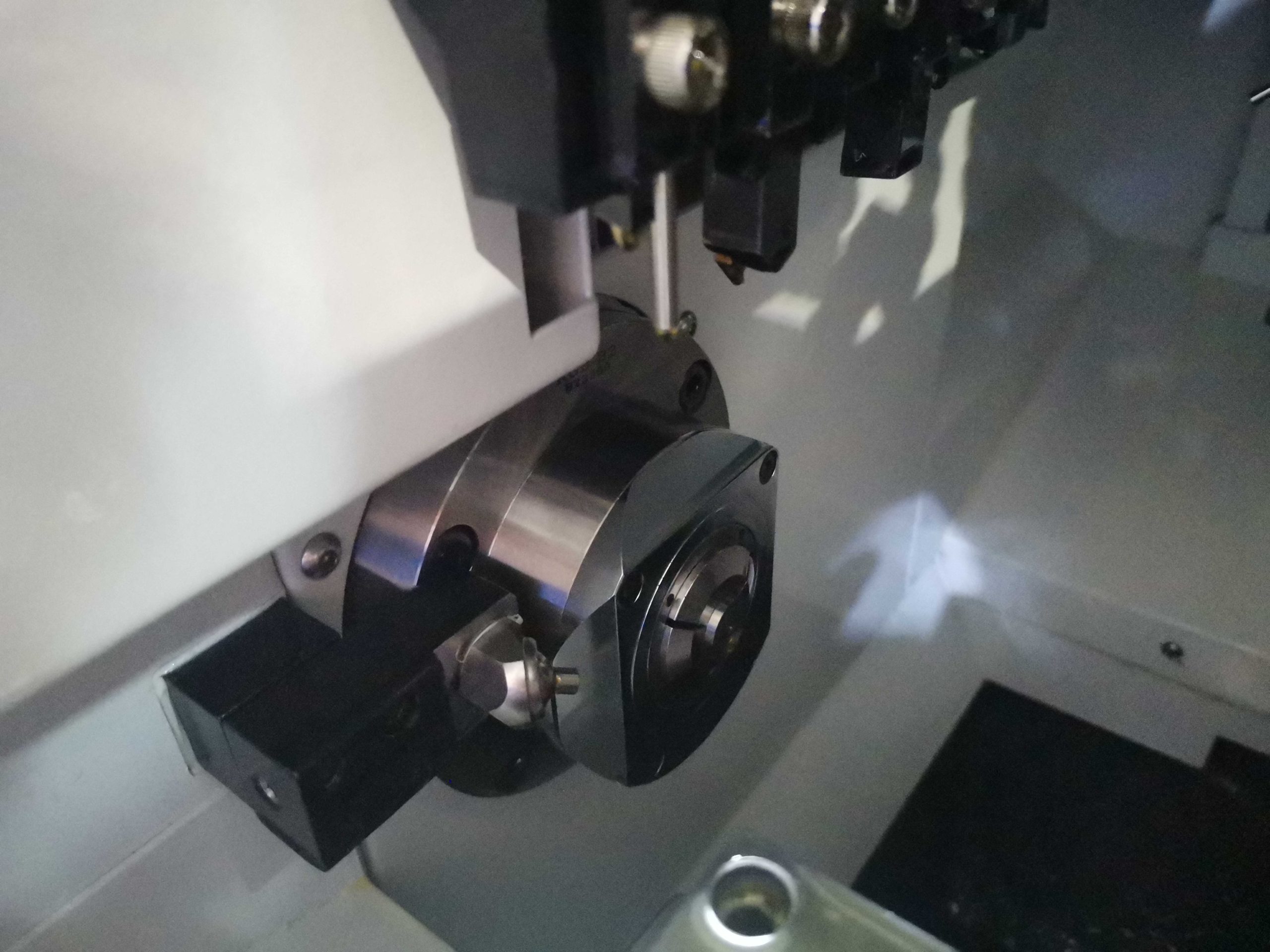 Tornio CNC di tipo svizzero RC926