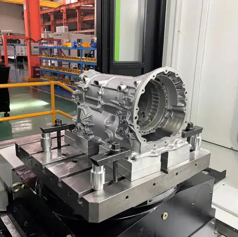 HME125 горизонтальный обрабатывающий центр