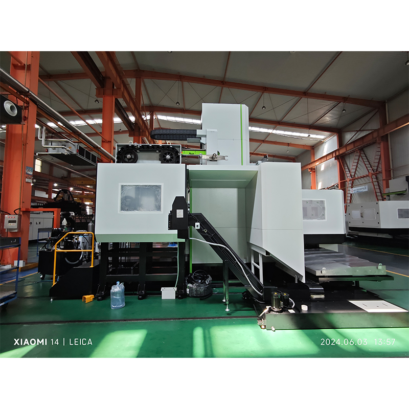 Centro de fresado y mandrinado CNC DBM130B