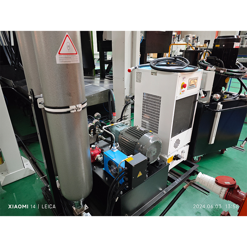 Centro de fresado y mandrinado CNC DBM130B