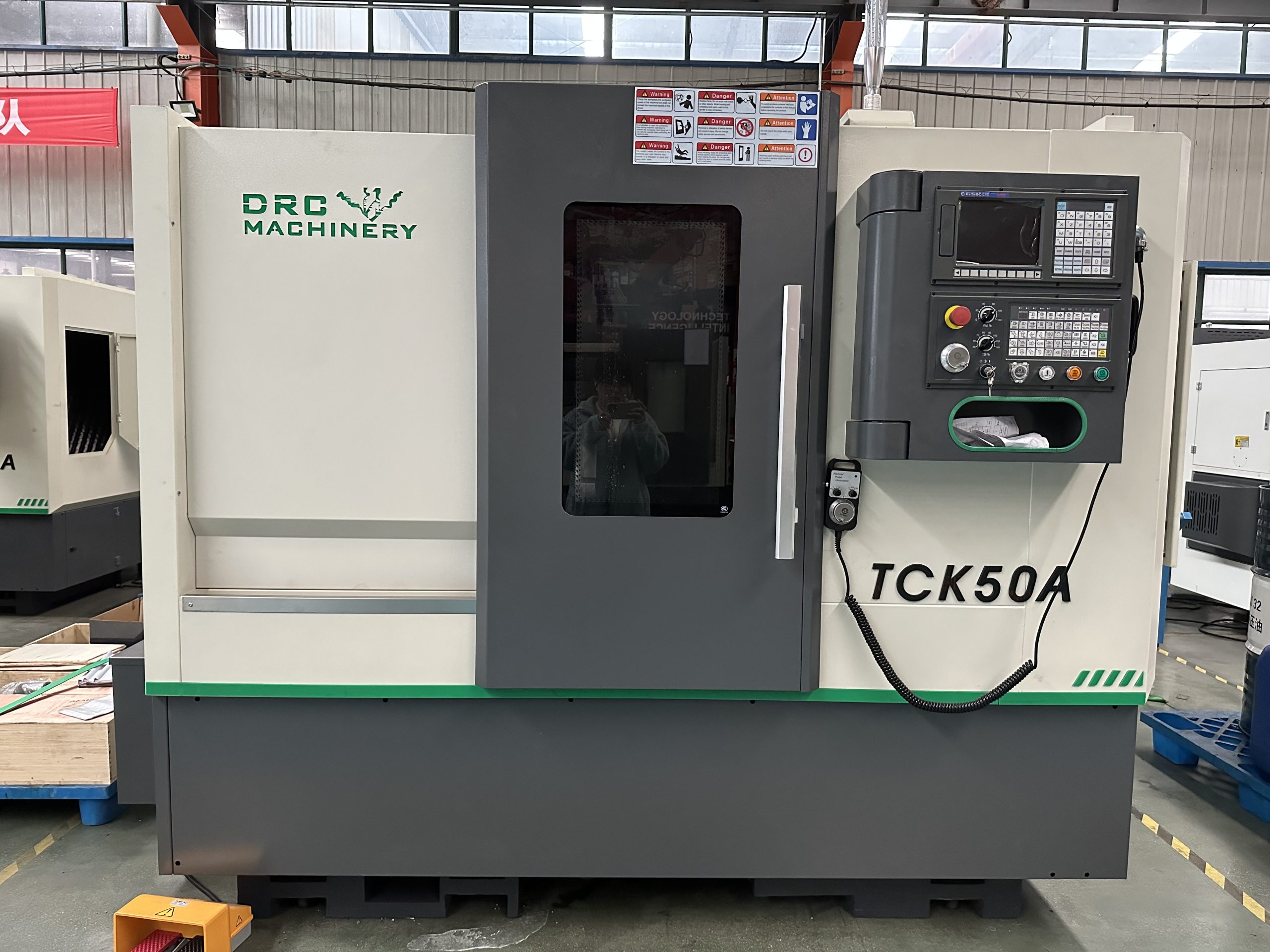 TCK50A CNC টিল্ট বেড লেদ