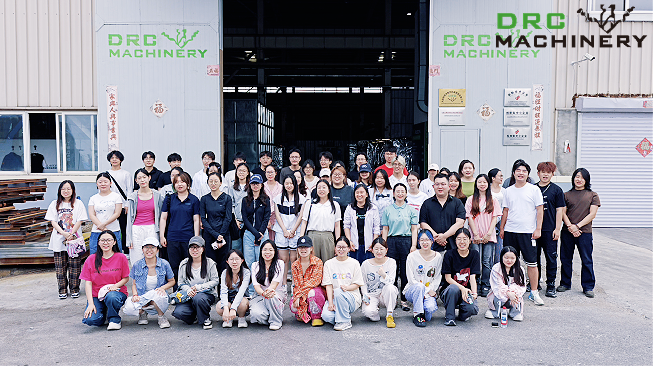 Cooperation between university and enterprise, expanding opportunities for the future! Dalian University students visiting Rongcheng Machinery