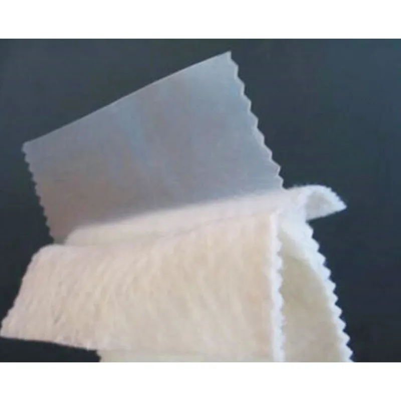 Филаментная композитная геомембрана