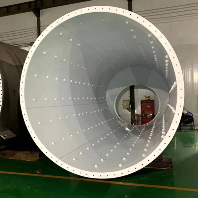 Резервуары со стальным корпусом и футеровкой из PTFE