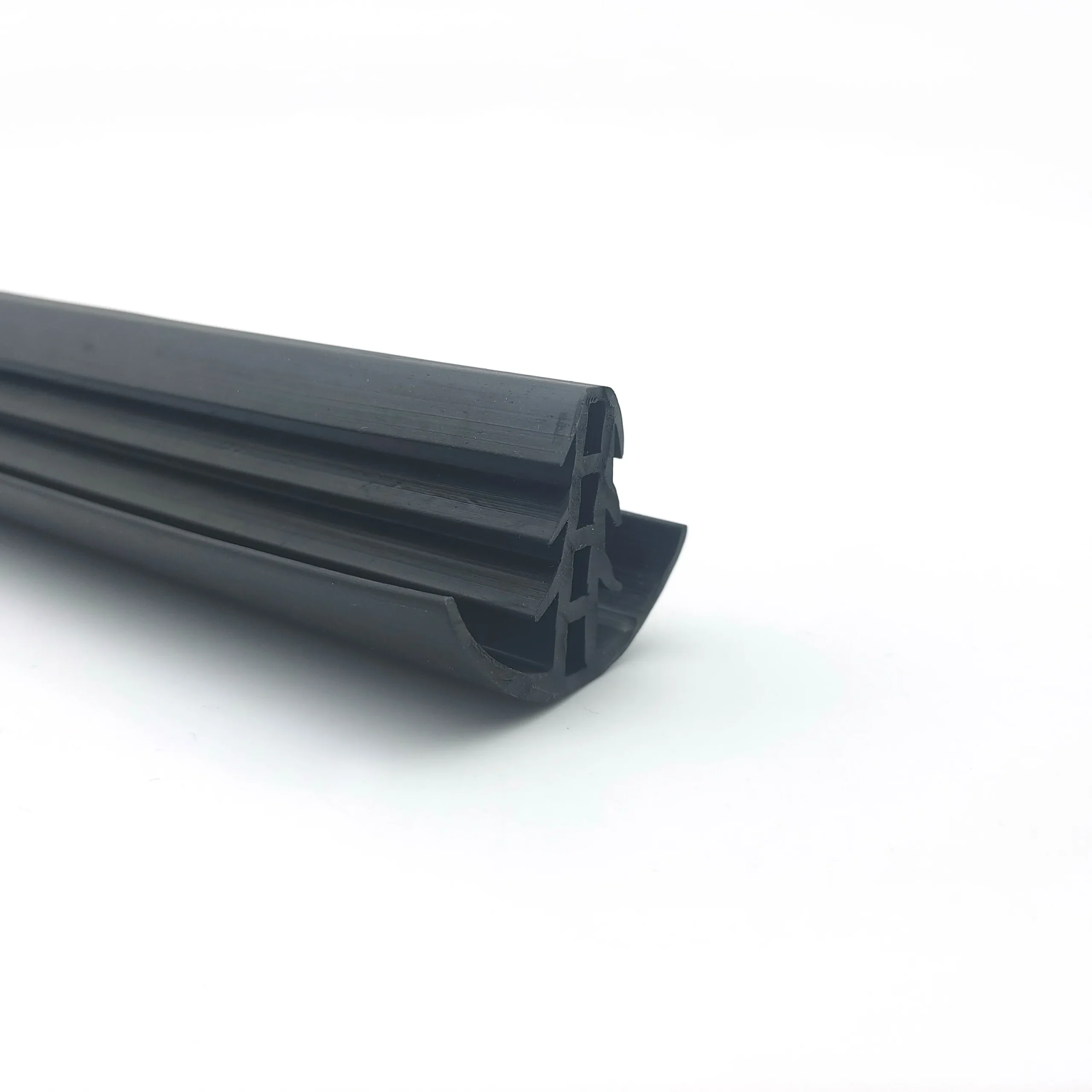 Изготовленные на заказ резиновые уплотнительные профили из EPDM, устойчивые к истиранию и пыли, резиновые изделия