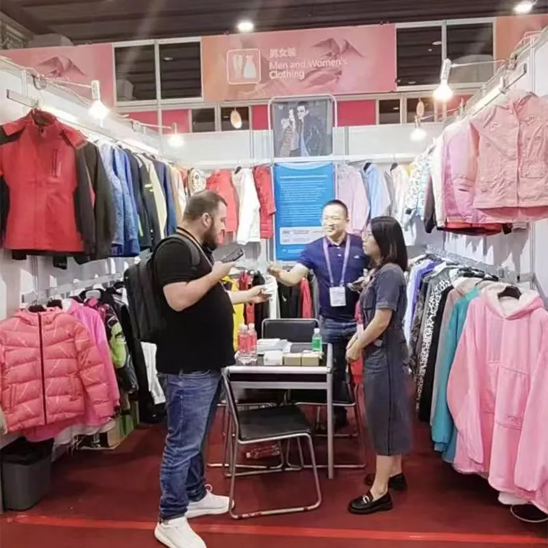 Тенденции электронной коммерции в России: экспорт одежды через трансграничные продажи