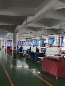 длинный пуховик лакост