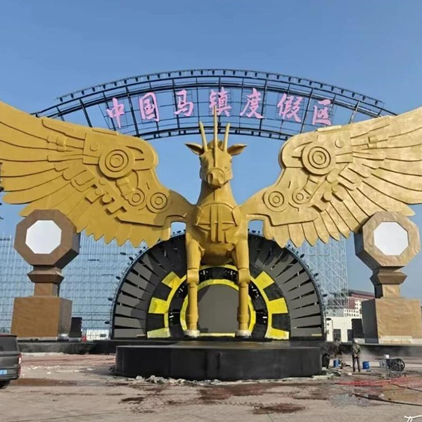 Культура коневодства × Трендовый EDM! Скульптуры курорта China Horse Town скрывают в себе хардкорный креатив