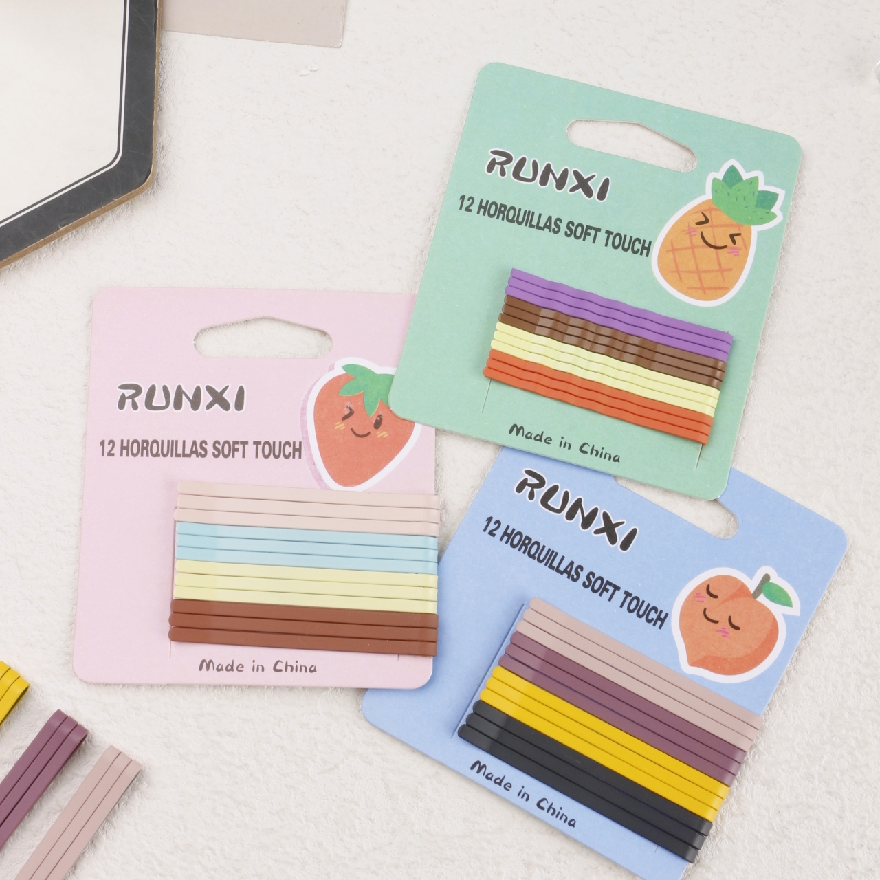 /products/invisible-pins-on-a-card/