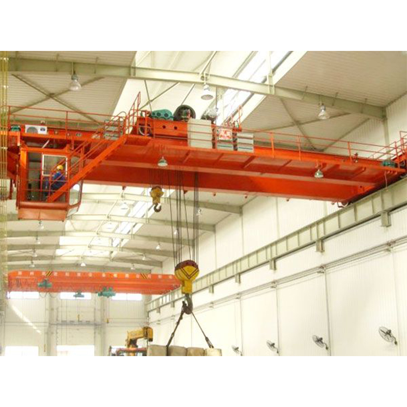 Изолированный мостовой кран