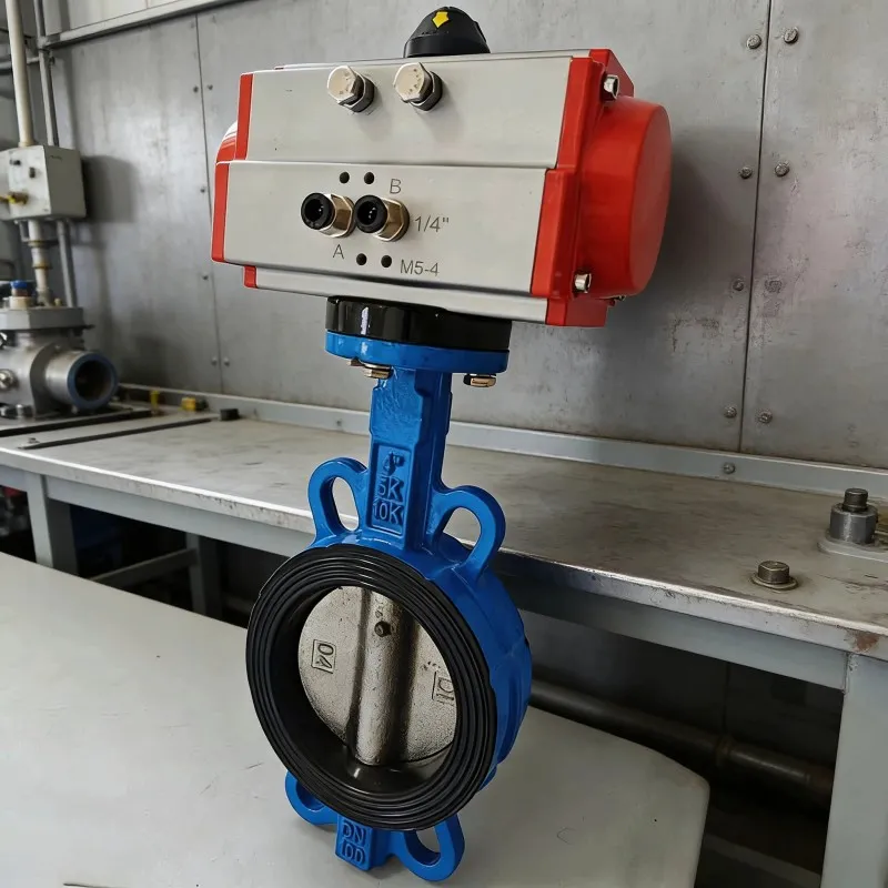 Дроссельная заслонка с пневматическим зажимом из ковкого чугуна (D671X-16Q)