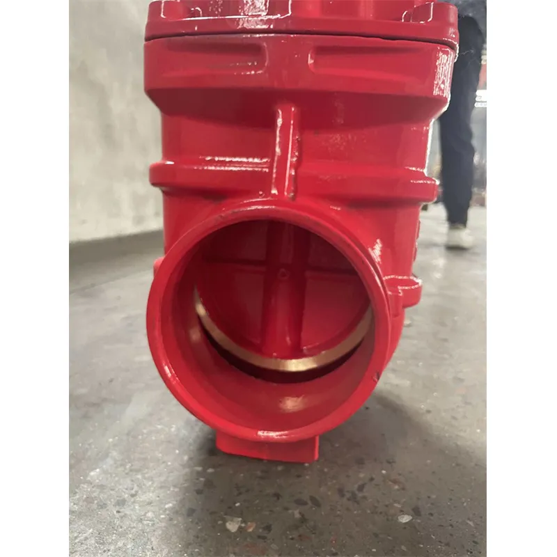 Траншейная задвижка с жестким уплотнением