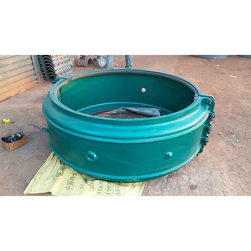 Устройство для затыкания разъемного соединения из ковкого чугуна