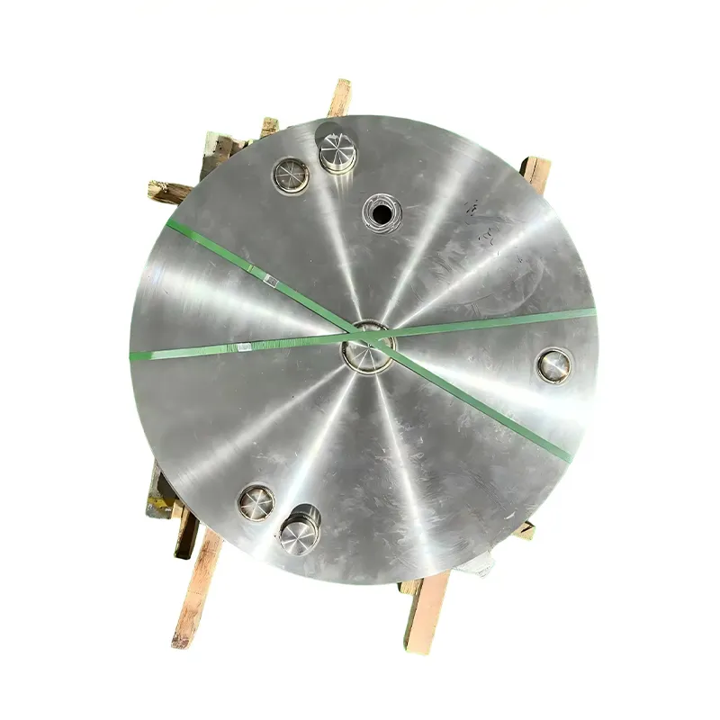 Смотровой люк