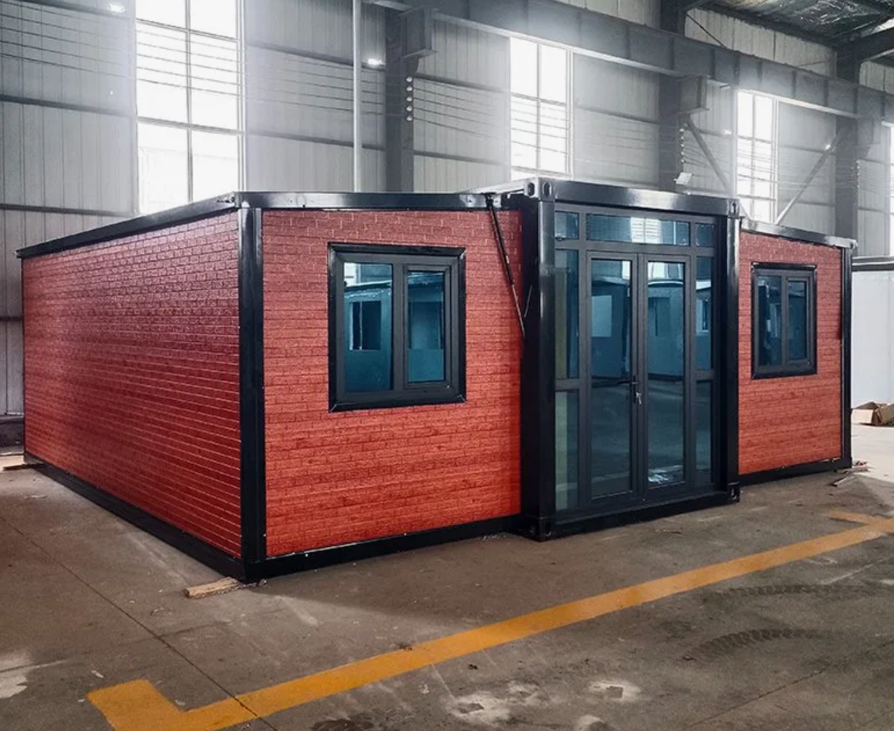Индивидуальное изготовление домов-трансформеров с раздвижными крыльями
