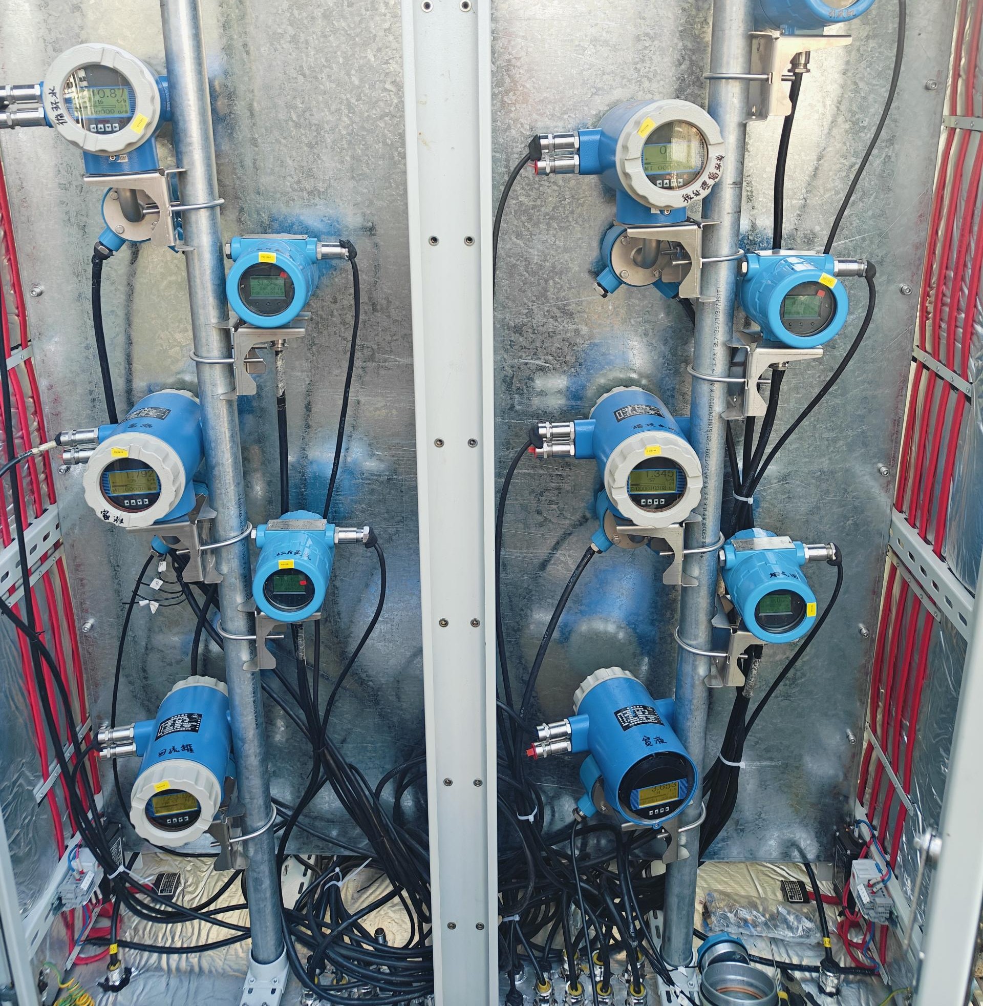 Раздельный электромагнитный расходомер MF2 в измерении бедного и богатого раствора аминовой очистки