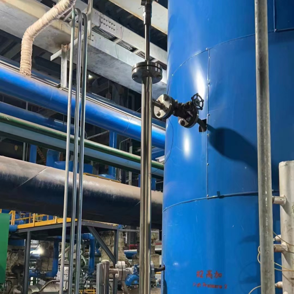 Волноводный радарный уровнемер