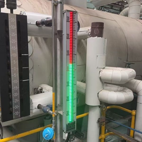 Магнитный поплавковый уровнемер (среднего и низкого давления фотоэлектрического типа)