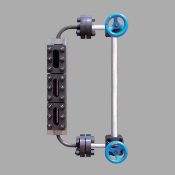 Пластинчатый одноцветный (двухцветный) уровнемер уровня жидкости