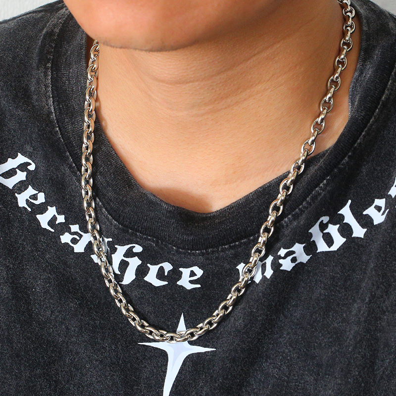 999 золотая цепочка для губ