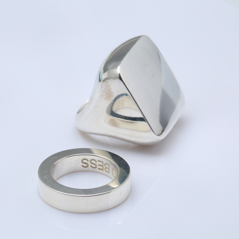 Кольцо на большой палец (модель 1)