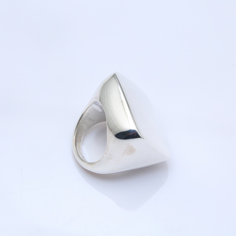 Кольцо на большой палец (модель 1)